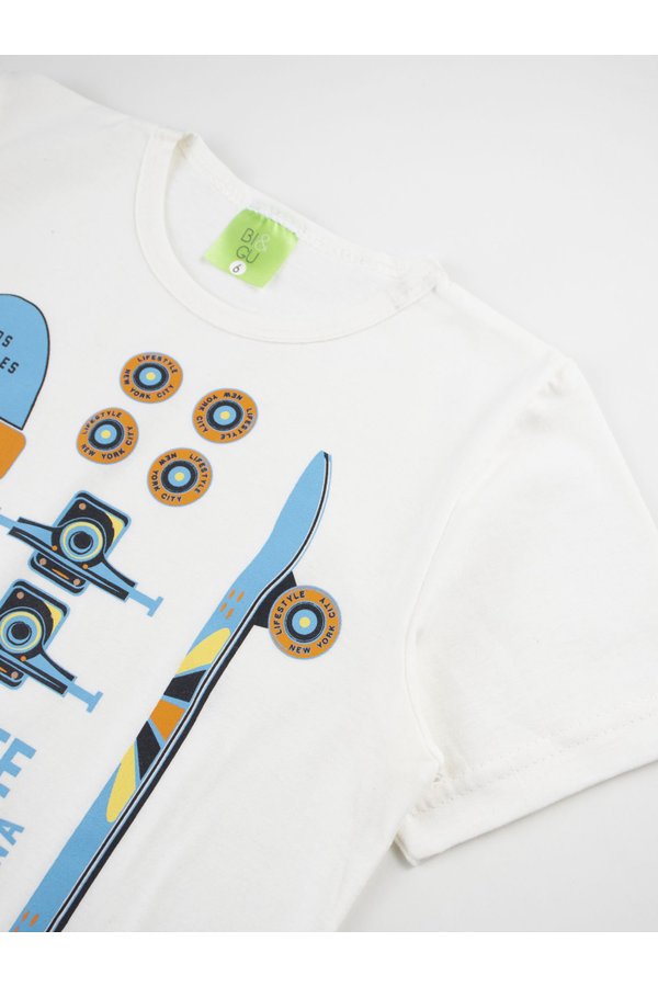 02 conjunto bebe camiseta bermuda menino off white coral